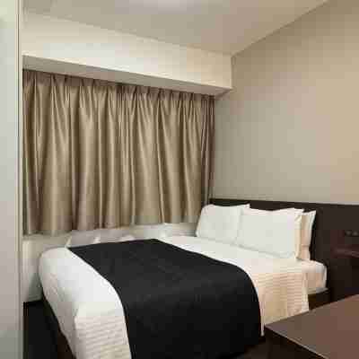 相模原橋本站東APA酒店 Rooms