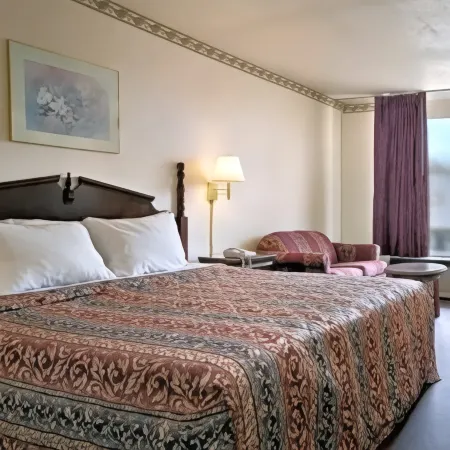Royal Inn