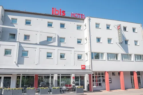 宜必思孚日聖迪耶飯店