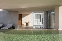 R48 Hotel and Garden - 5-Star
