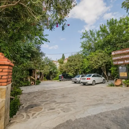 Agora Pansiyon
