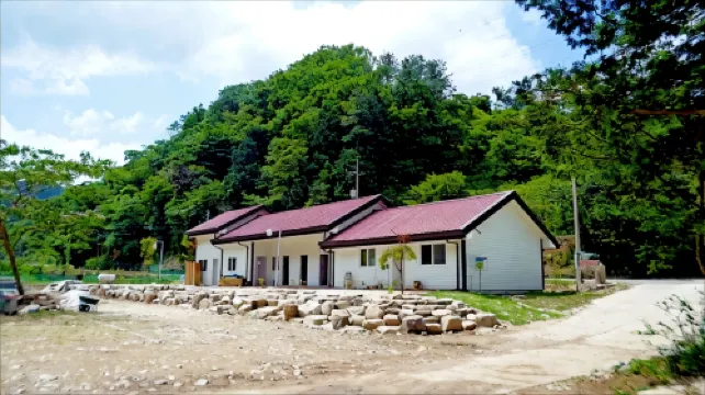 Gurye Jirisan Bannaegol Auto Camping Site