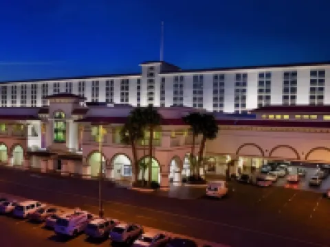 黃金海岸娛樂場酒店 鄰近百樂宮噴泉的酒店