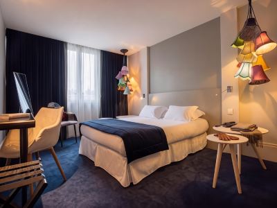 Hotel le Cinq Hyper - Centre
