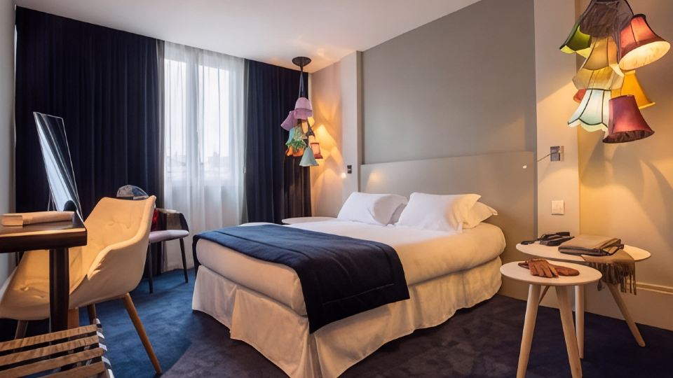 Hotel le Cinq Hyper - Centre