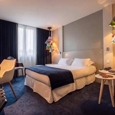 Hotel le Cinq Hyper - Centre