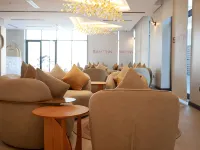 阿爾拉布瓦峰會飯店 拉瓦達公園附近的飯店