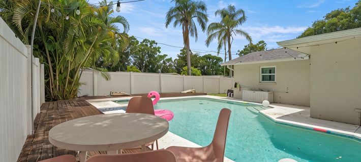 Heated Pool +HotTub+Arcades + 15 Minutes to beach Hotels in Largo