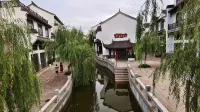 Maitreya Strolling Homestay (Honghe Water Town Branch) - navetta aeroportuale