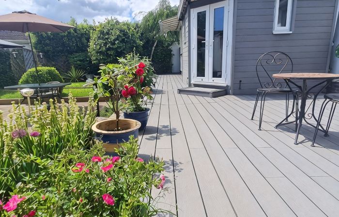 Brookside Guest House & Mini Spa