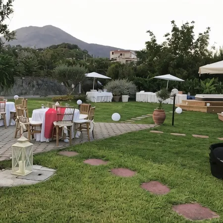 Relaxation with Jacuzzi and Pool between Pompeii and Capri