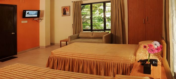 55B Hindustan Park Hotels in Kolkata