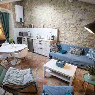 Bright, quiet Mazet in historic center Others
