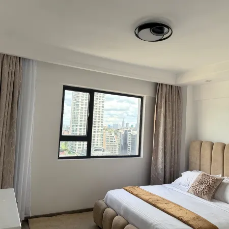 Two bedroom and two bathroom next to gtc