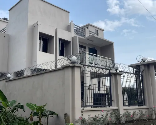 West coast Villa Hotels in Fako