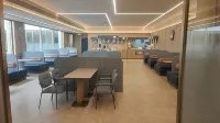 HanTingホテル（九華山風景区観光客サービスセンター）