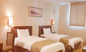 9 Hotel