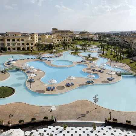 Mövenpick Cairo Media City