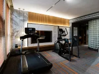樂山廣場智選假日酒店（嘉興路美食街店） - 健身室/gym room