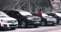 South Lake Hotel - parking