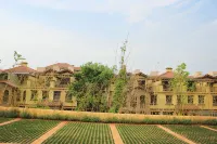 Hot Spring Valley Hotel - موقف سيارات