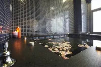 South Garden Hotels And Resorts - Romantic