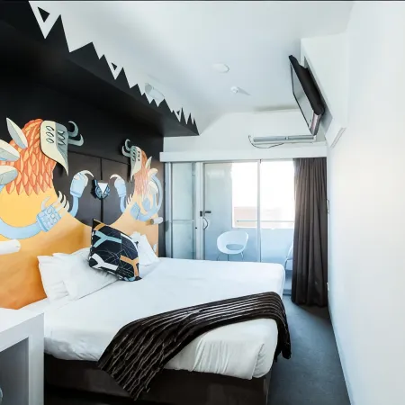 Majestic Minima Hotel