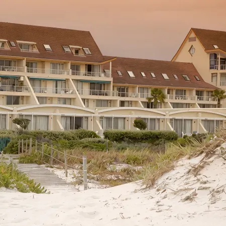 Dolphin Beach Hotel Self Catering Apartments