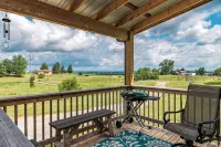 Serene Cabin Retreat on Picturesque Farm - 3-Star