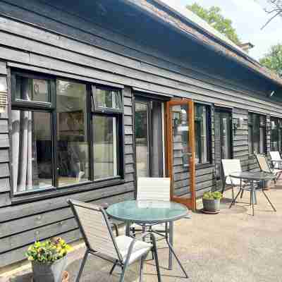 Tranquil One Bedroom countryside retreat Others