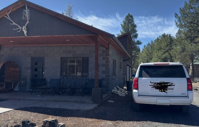 Cozy Cabin in the Pines!!! Close to the Polar Express, Grand Canyon, & Bearizona