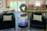The Fairway Villa on the Green and ONLY 4 MINUTES TO TOWN!! - WiFi