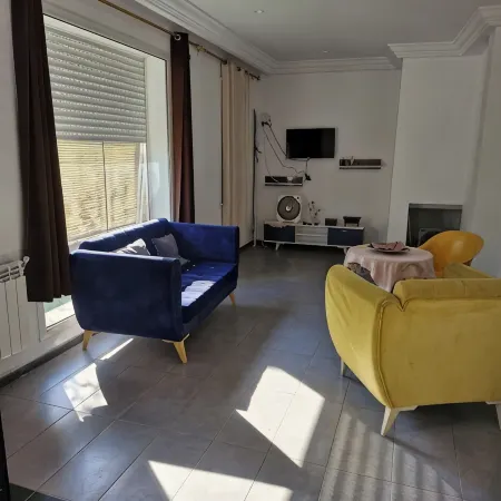 Pleasant Villa with Large Living Room, 2 New Bedrooms, Garden and Motorized Garage.
