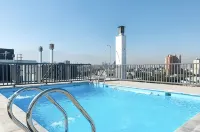 Amazing Santiago Apartment with a Pool, Perfect for Couples - Private Pools