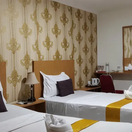 Votel Hotel De'Pratnya Kediri