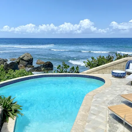 Ultimate Oceanfront Villa: Beach, Jaw-Dropping Views and Pool