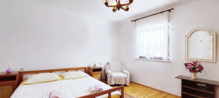 Holiday House Jure Senj - 7 minutes to the beach Hotéis em Senj