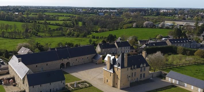 Nice house in Bayeux in an outstanding site. Hotels in Bayeux