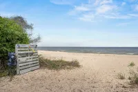 Family Luxury: 5Br, Beach, Kayaks, GameRm, Arcade, MovieRm, PingPong, Fire Pit