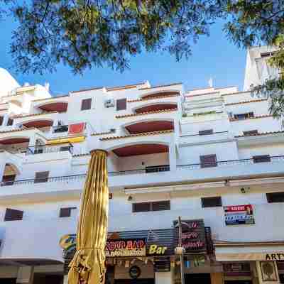 Top renovated apartment with a large terrace in the old town of Albufeira Hotel Exterior