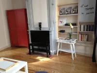 charming apartment in downtown Honfleur