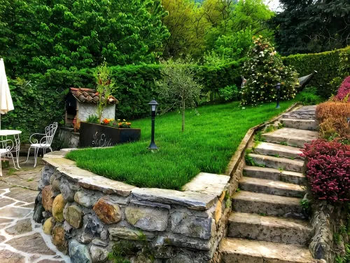 BELLAGIO LES ETOILES villa with garden, hot tube, lake view, bbq, private parking - บังกะโล