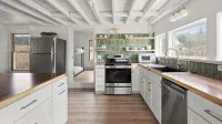 Charming Large 6-bedroom farmhouse in Stowe Lower village with Soaking tub