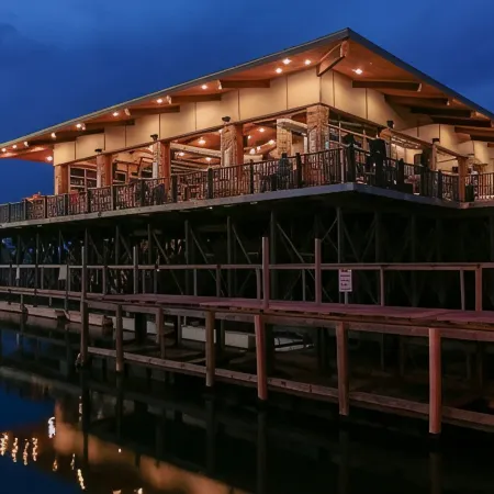 Lake Bungalow-Pet friendly- Highport Marina