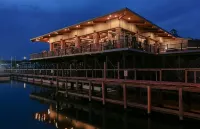Lake Bungalow-Pet friendly- Highport Marina