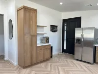 Barndominium Desert Escape - Mountain View, town close, gateway to Death Valley - Wifi