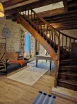 Former gatehouse, spa, billiards room near Beauval Zoo, Loire château. - บังกะโล