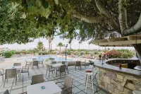 Ampavris Family Apartments