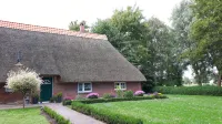 Spacious Vacation Apartment in a Country House on the Jade Bay North Sea - Homestays