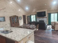 New Northwest Wisconsin Lakefront Cabin. - Family